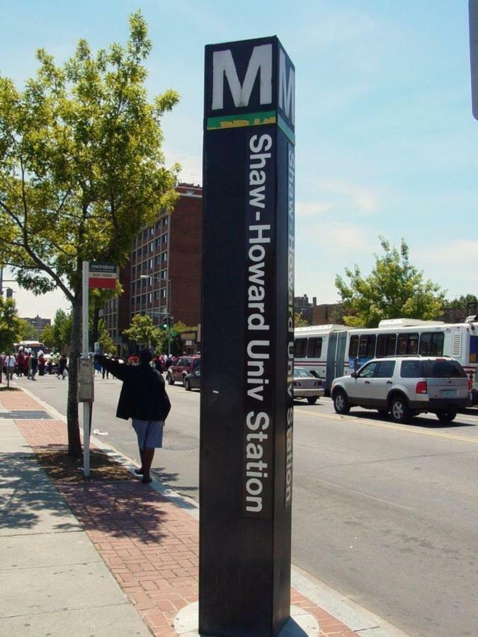 Steps To Convention Center, Downtown Dc, And Metro Station: Private And Comfortable Bedroom/Bathroom Washington Luaran gambar